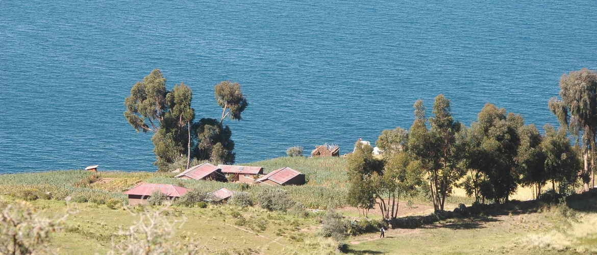 Private Titicaca Lake Tour in 2 days, with Amantani, Uros and Taquile
