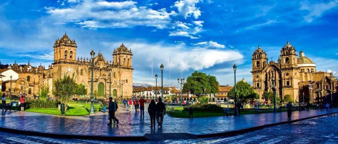 Cusco & Puno Side by Side 11 Days Private Tour in Peru