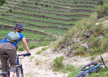 Ful Day Private Tour with Mountain Bike in Zurite, Huaypo lake, Maras and Moray 