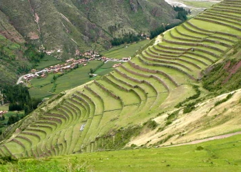 Pisac Ruins & Pisac Market and Ollantaytambo, full day private tour in the Sacred Valley of Incas